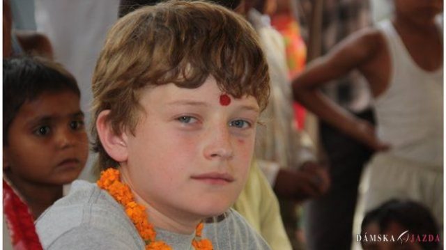 Tínedžer posiela chudobným deťom v Indii bicykle