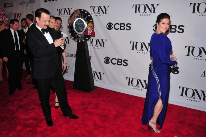 Tom Hanks a Rita Wilson prichádzajú na 67. udeľovanie cien Tony