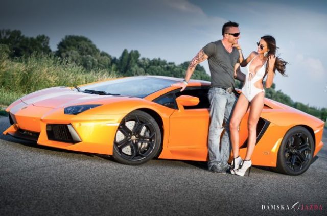 Gabriel Heringh so svojím novým autíčkom, Lamborghini Aventador