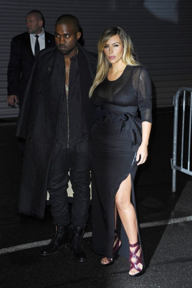 Kanye West a Kim Kardashian prichádzajú na prehliadku Givenchy