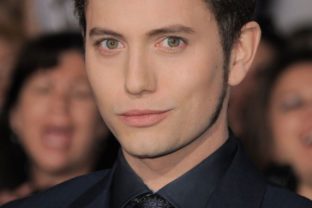 Jackson Rathbone