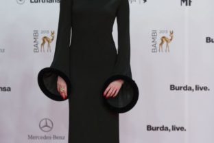 Miley Cyrus prichádza na udeľovanie cien Bambi 2013 v Berlíne