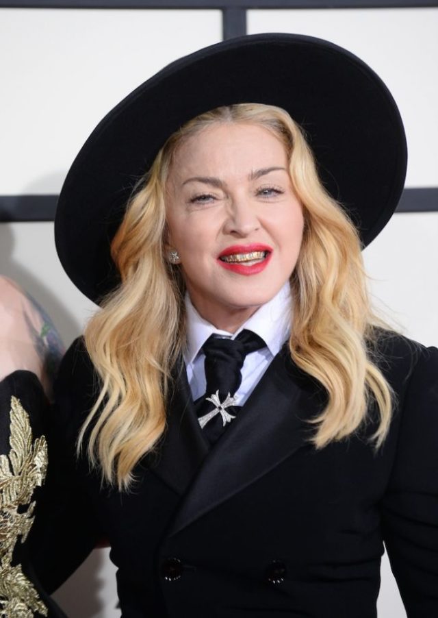 Madonna prichádza na udeľovanie cien Grammy