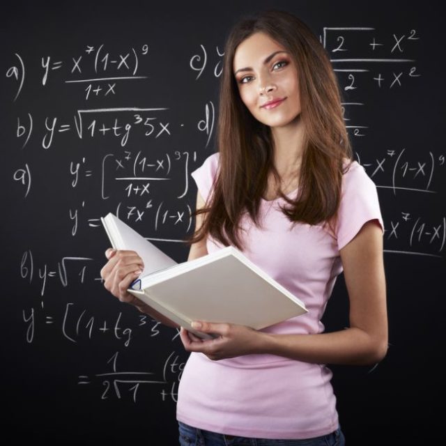 Matematika, matematické vzorce, veda, žena, učiť sa, vzdelávať sa, ško