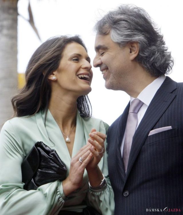 Andrea Bocelli s manželkou Veronicou Berti