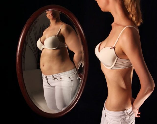 anorexia, bulímia, jesť, jedlo, žena, depresia, chudnutie, diéta, zdra