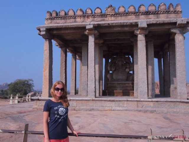 Katka Knechtová na výlete v Indii
