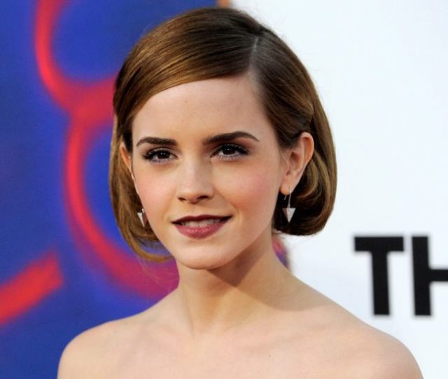 Emma Watson s falošným mikádo účesom