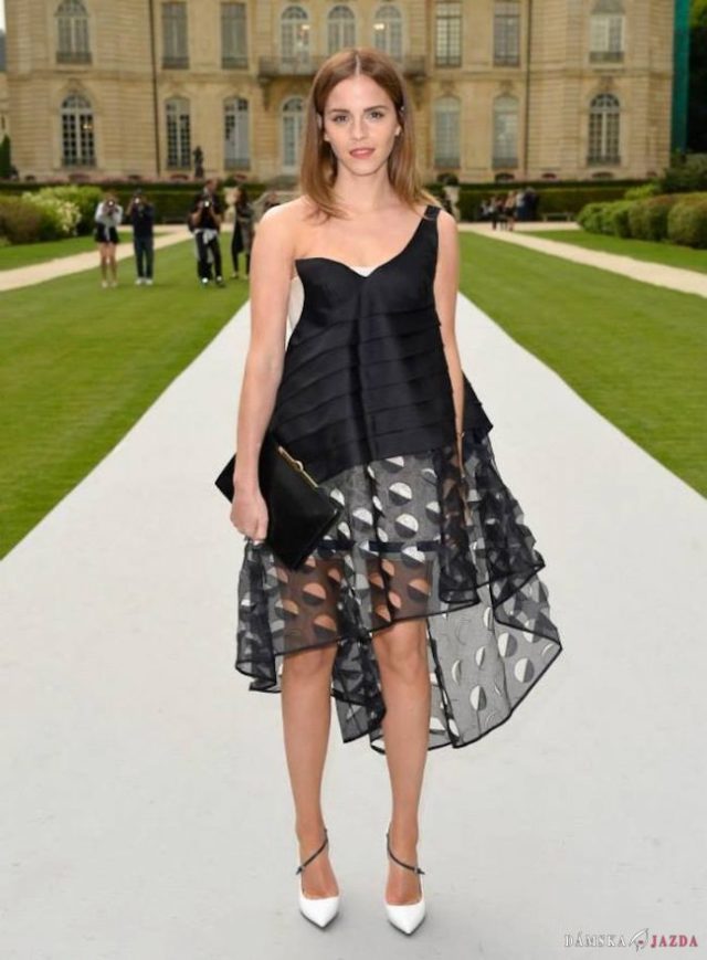 Emma Watson na módnej prehliadke Dior Haute Couture v Paríži