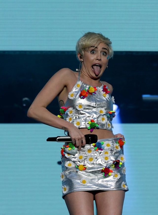 Miley Cyrus a jej nové tetovanie