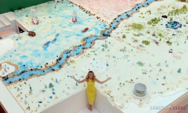 Jedlá zimná rozprávka: Najväčšia torta na svete váži 2 tony