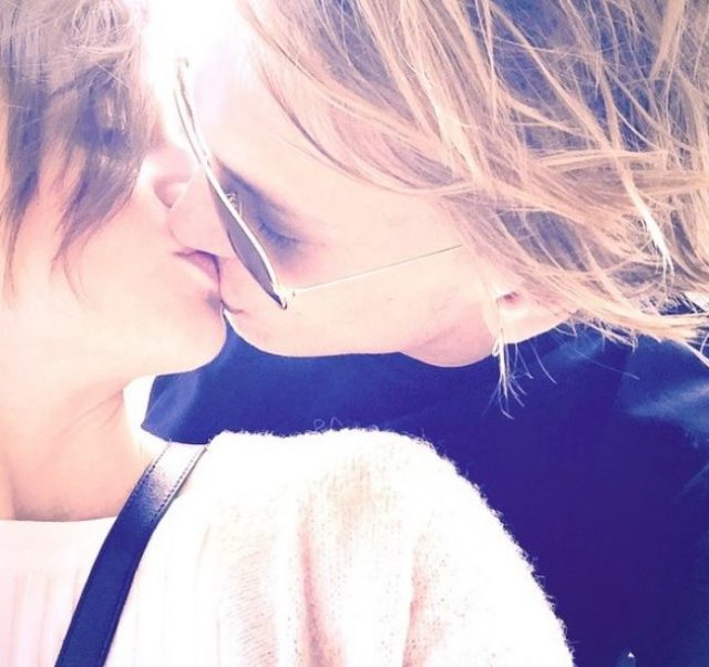 Lily Collins a Jamie Campbell Bower