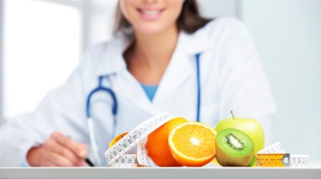 Zdravé stravovanie, zdravie, lekár, ovocie, zdravie, výživa, výživový