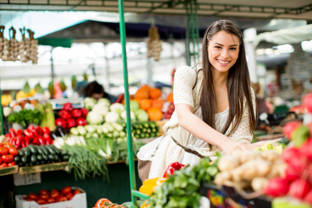Trh, obchod, zelenina, ovocie, zdravá výživa