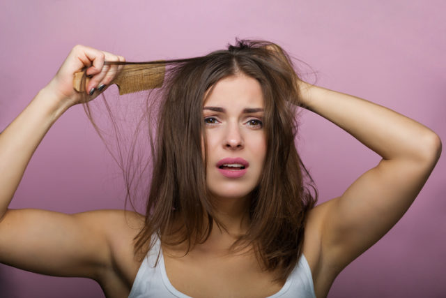 Ako skrotiť strapaté vlasy