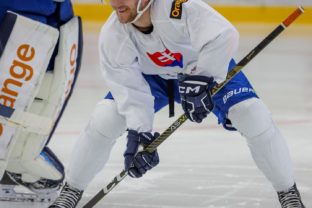 Hokejisti z KHL môžu hrať za národný tím, ale neprídu